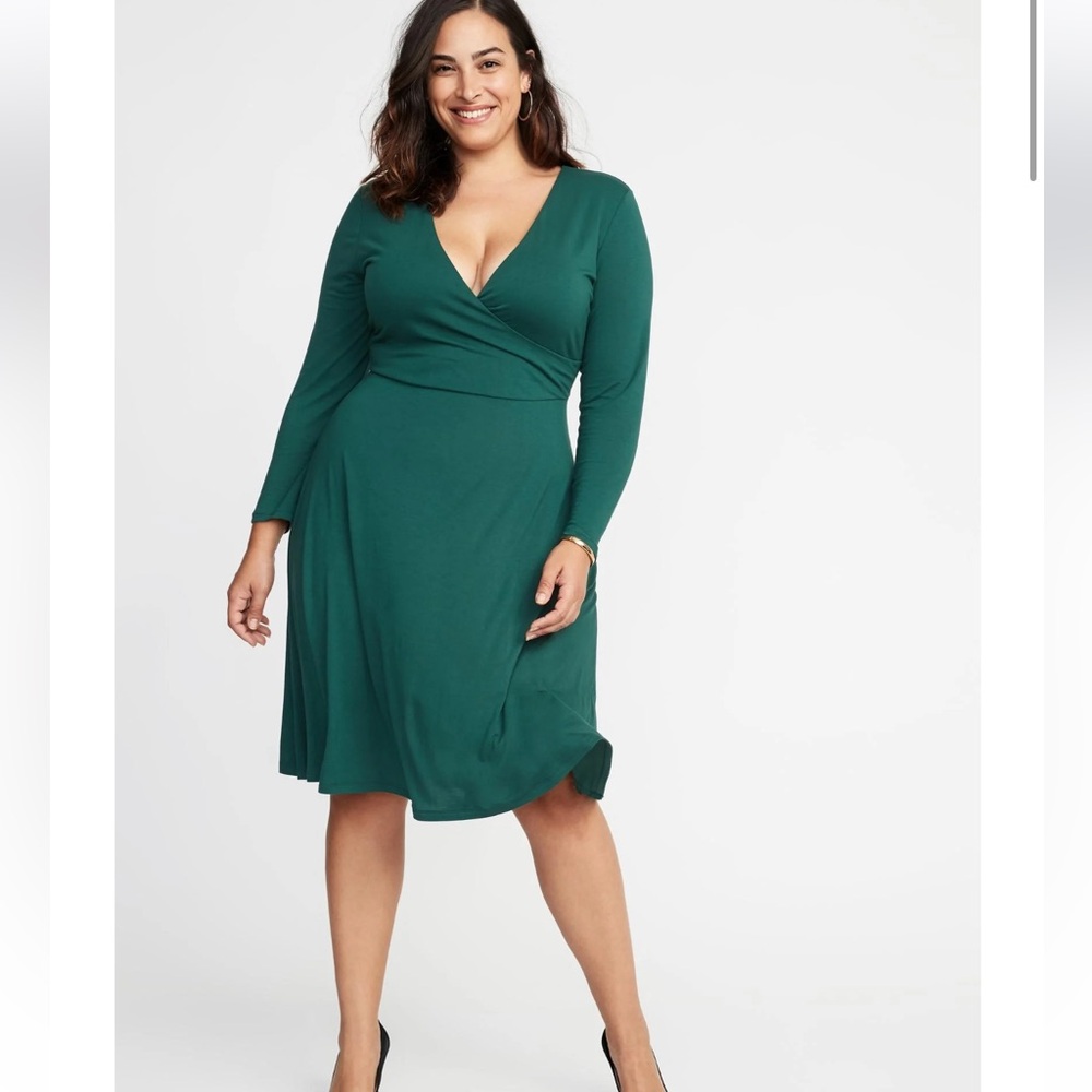 Old Navy Forest Green Long Sleeve Dress